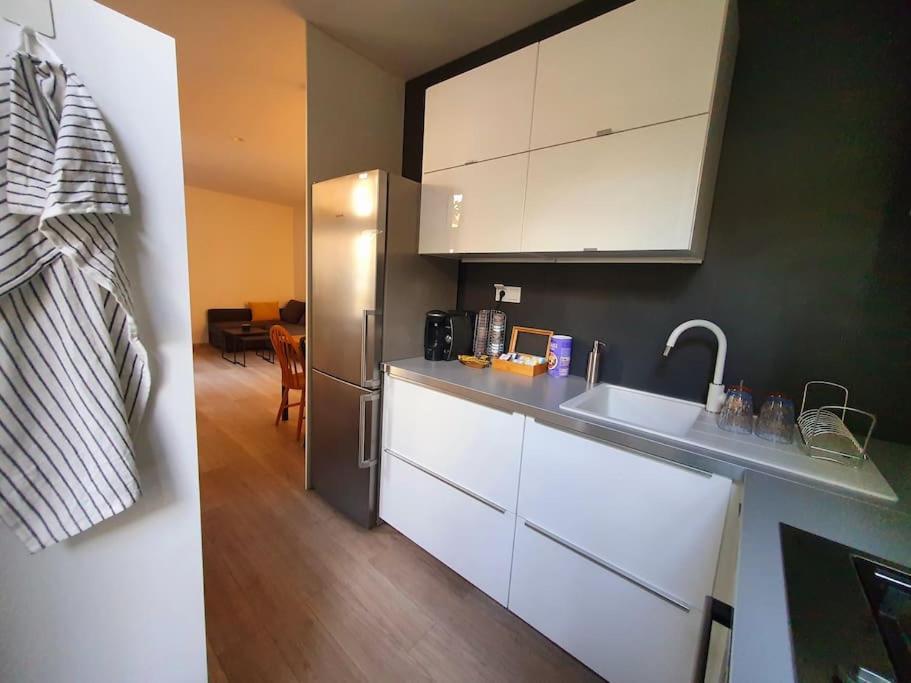 Lovely & Unique Apt In The Historic Center. Братислава Екстер'єр фото