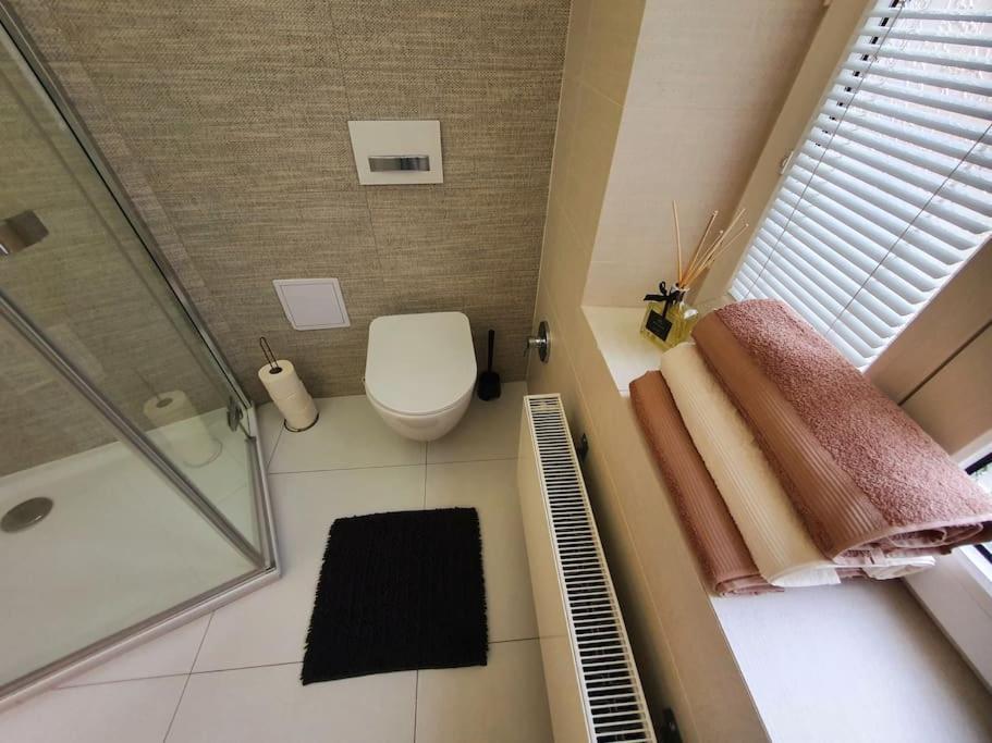 Lovely & Unique Apt In The Historic Center. Братислава Екстер'єр фото